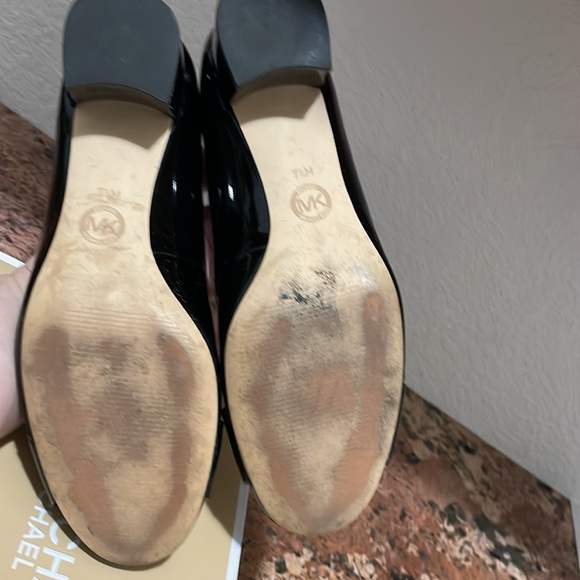 Michael by Michael Kors black Patent Pauline mid pump size 7 1/2 - Picture 6 of 12